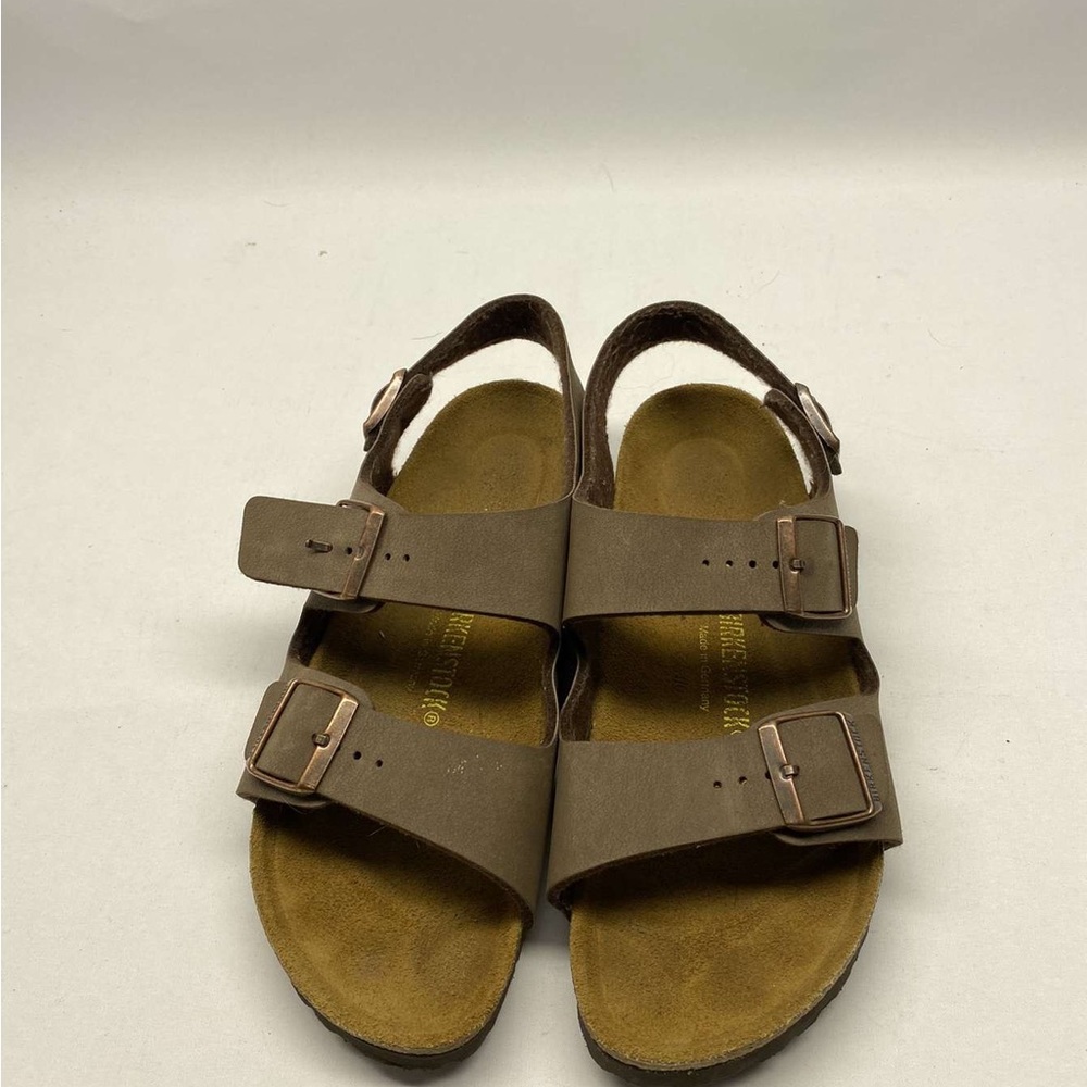 Women’s 10 Birkenstocks